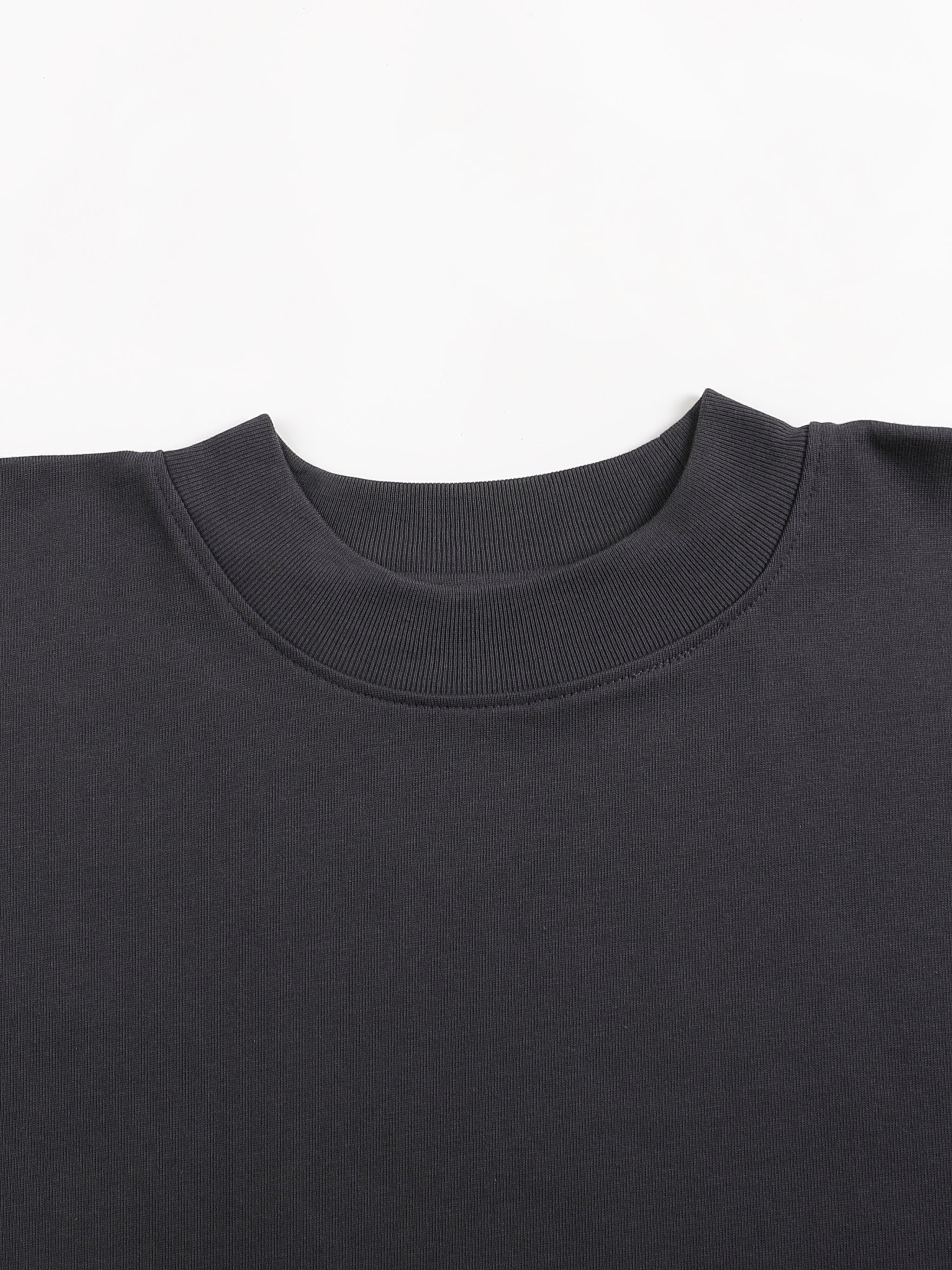 ARVIA Oversized One-Piece Boxy T-Shirt