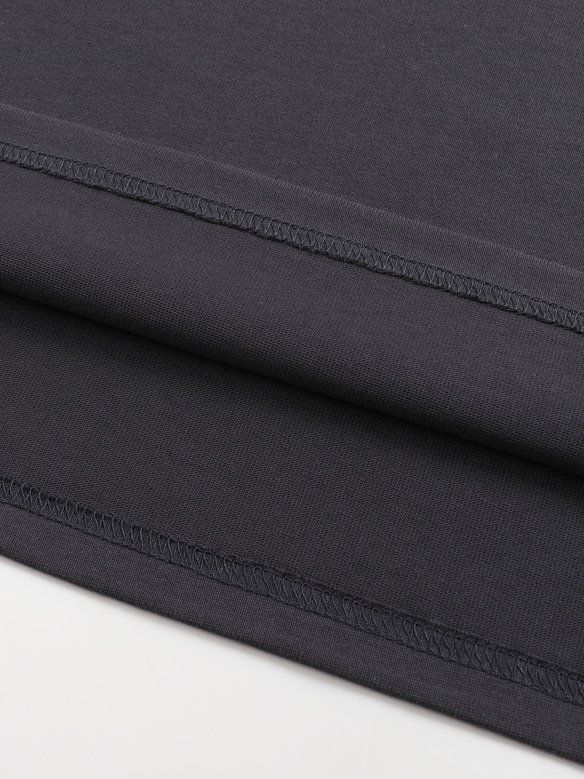 ARVIA Oversized One-Piece Boxy T-Shirt