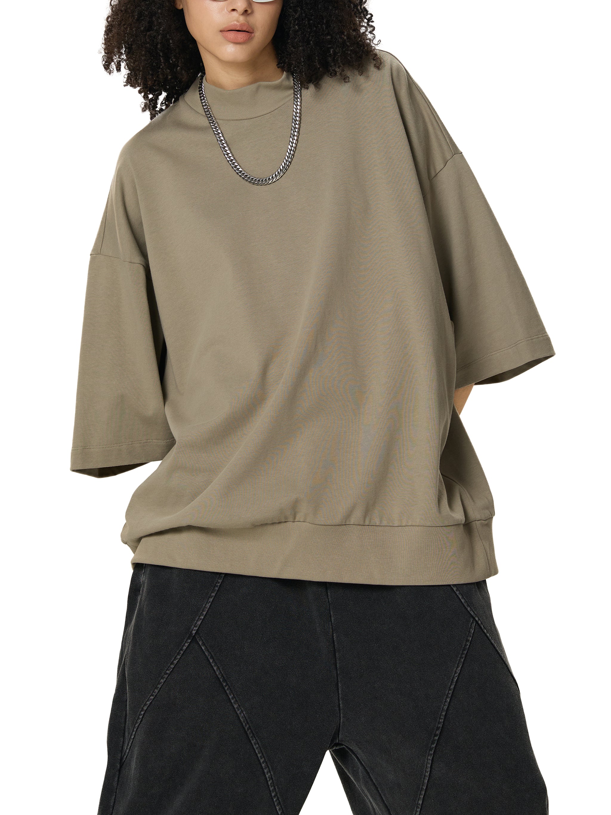 ARVIA Heavyweight Oversized Mock Neck T-Shirt