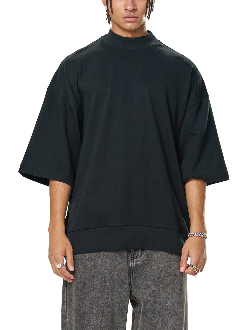 ARVIA Heavyweight Oversized Mock Neck T-Shirt