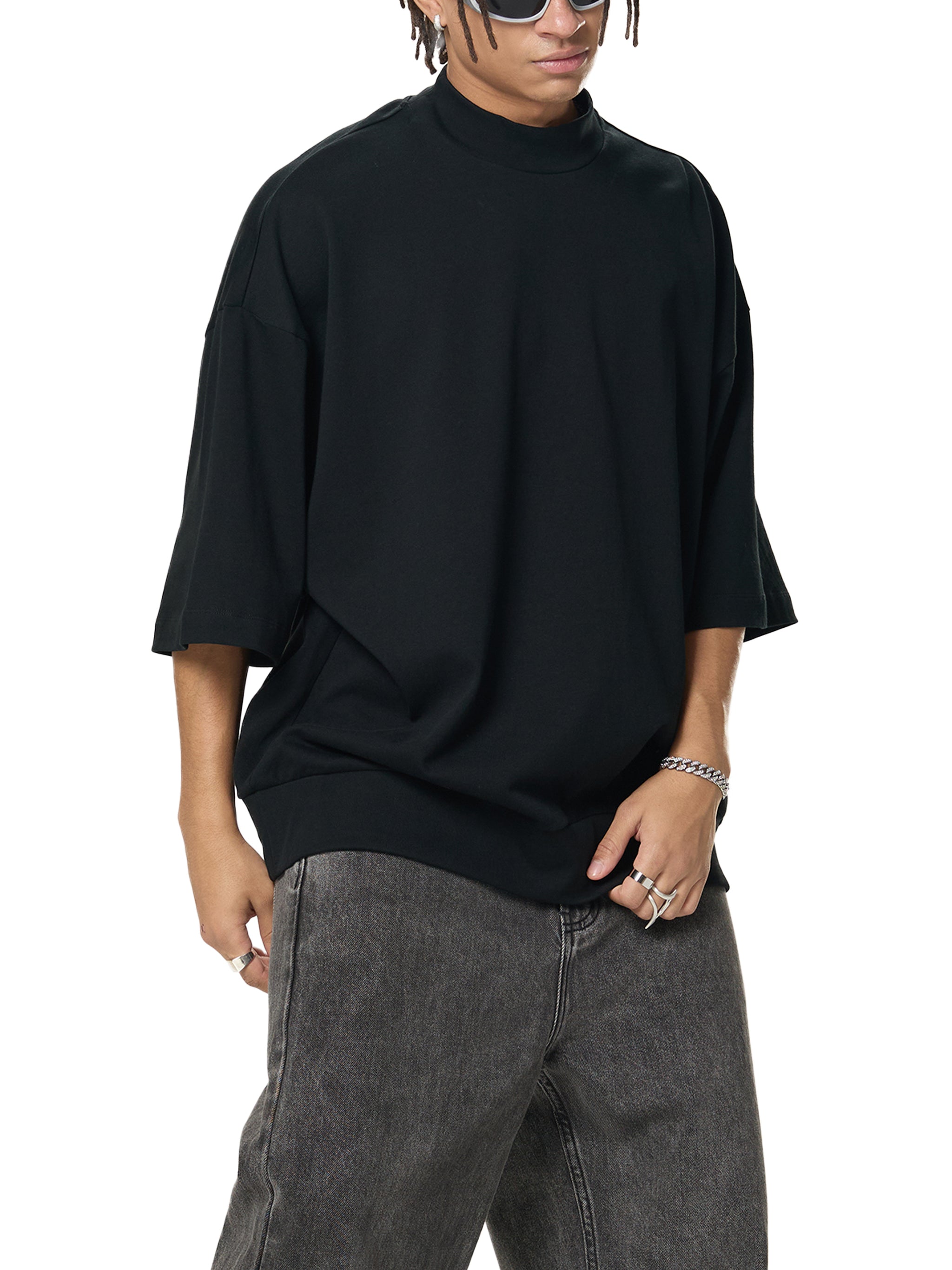 ARVIA Heavyweight Oversized Mock Neck T-Shirt