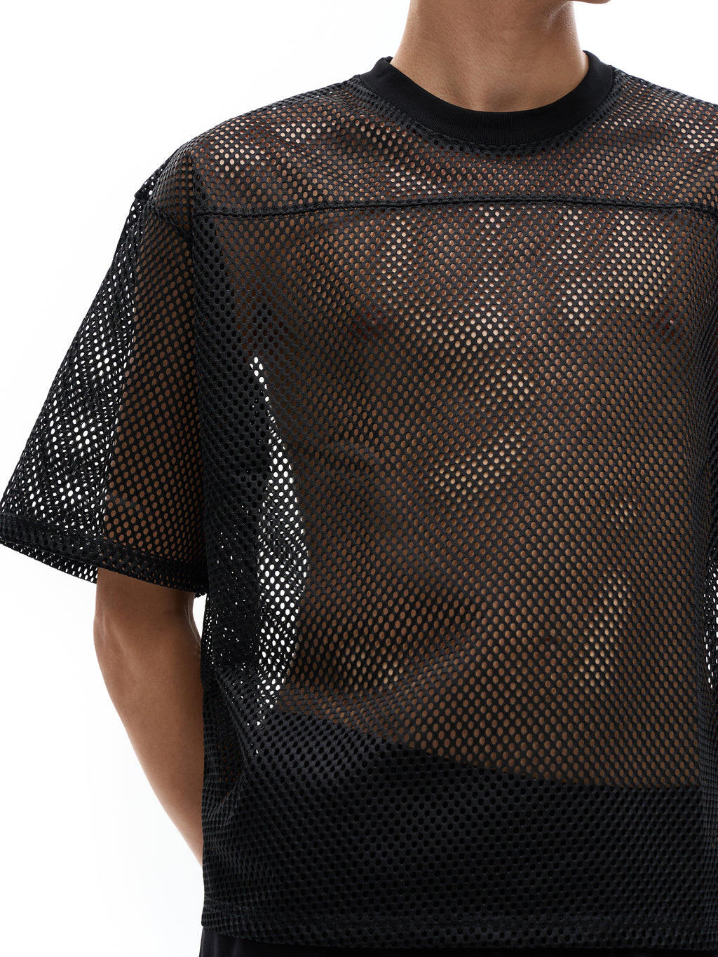 ARVIA See-through Boxy Net T-Shirt