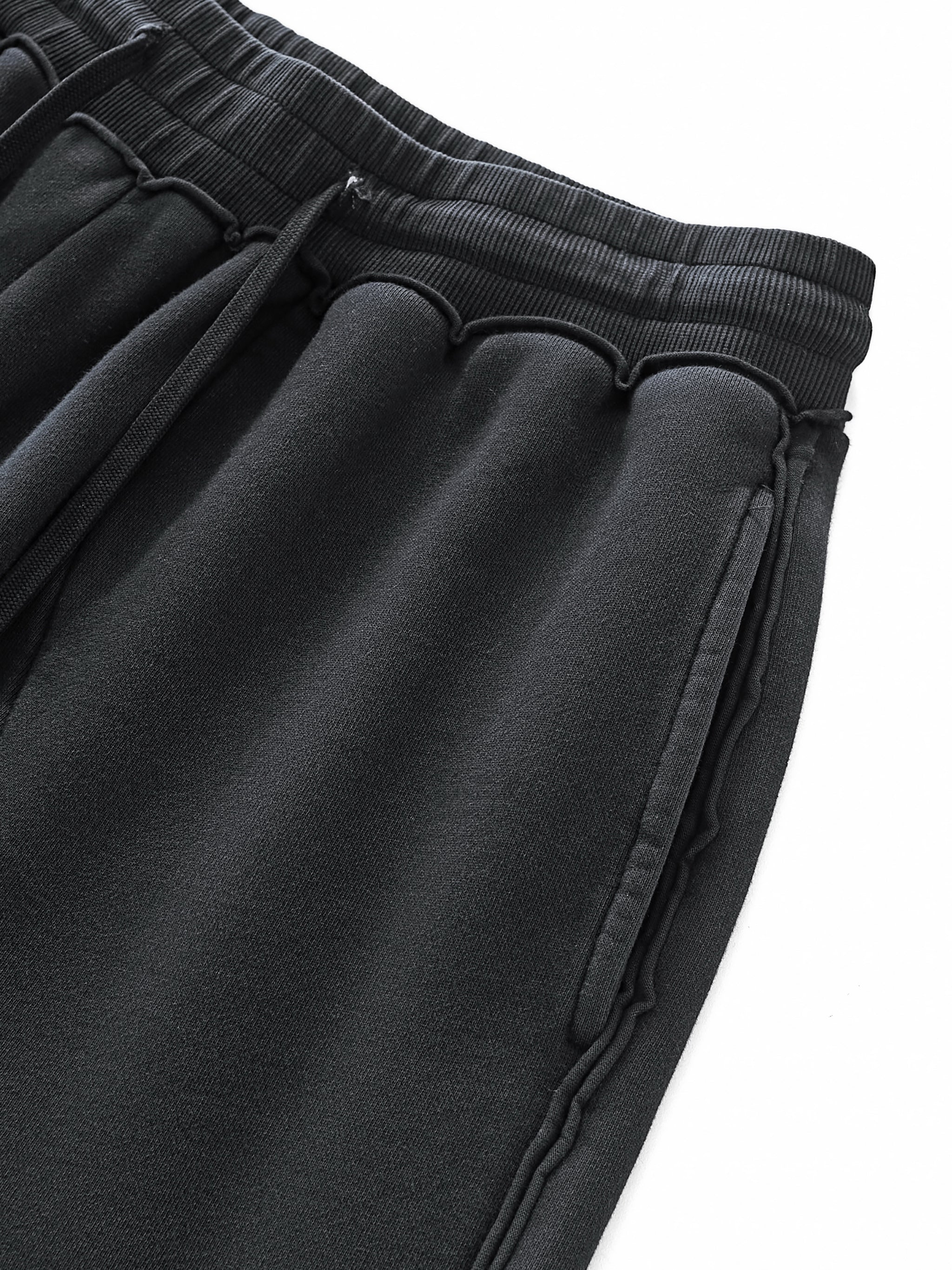 ARVIA Raw-Seam Enzyme Washed Sweatpants