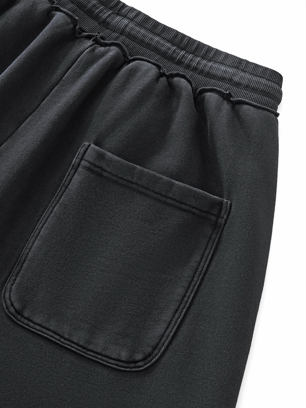 ARVIA Raw-Seam Enzyme Washed Sweatpants